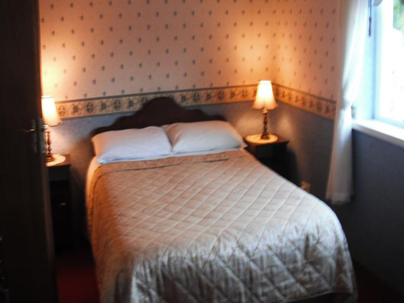 Dawn House B&B Kilmeaden Exteriör bild